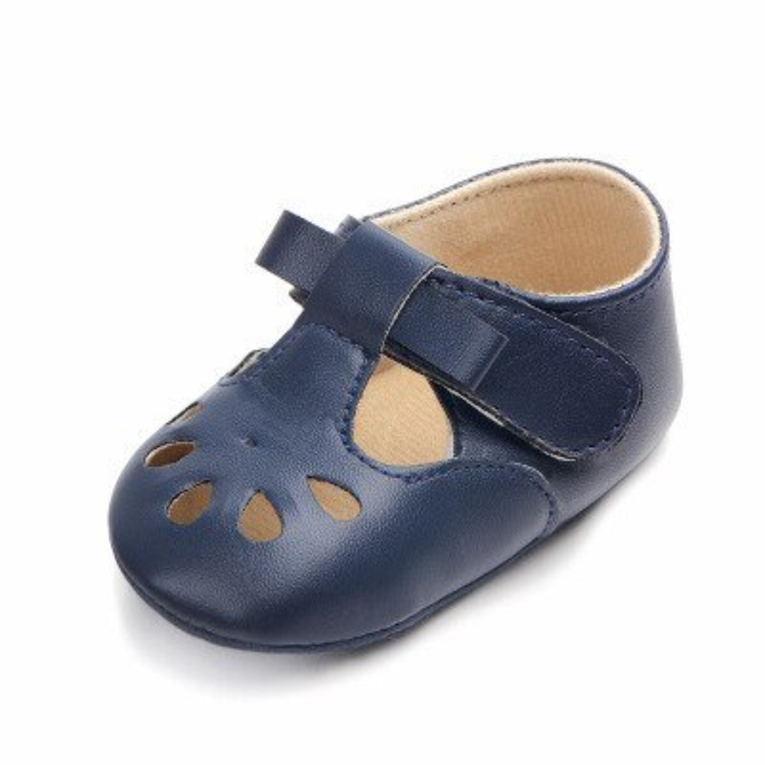 Baby Moccasins Soft Sole Crib Shoes | Strap Closure