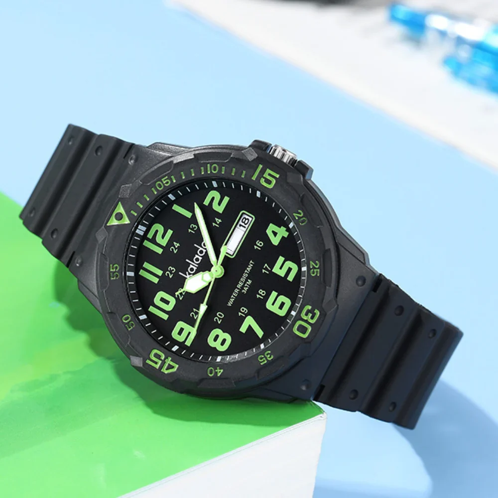 Kids Analog Sports Watch – 50M Water-Resistant Wristwatch with Silicone Strap