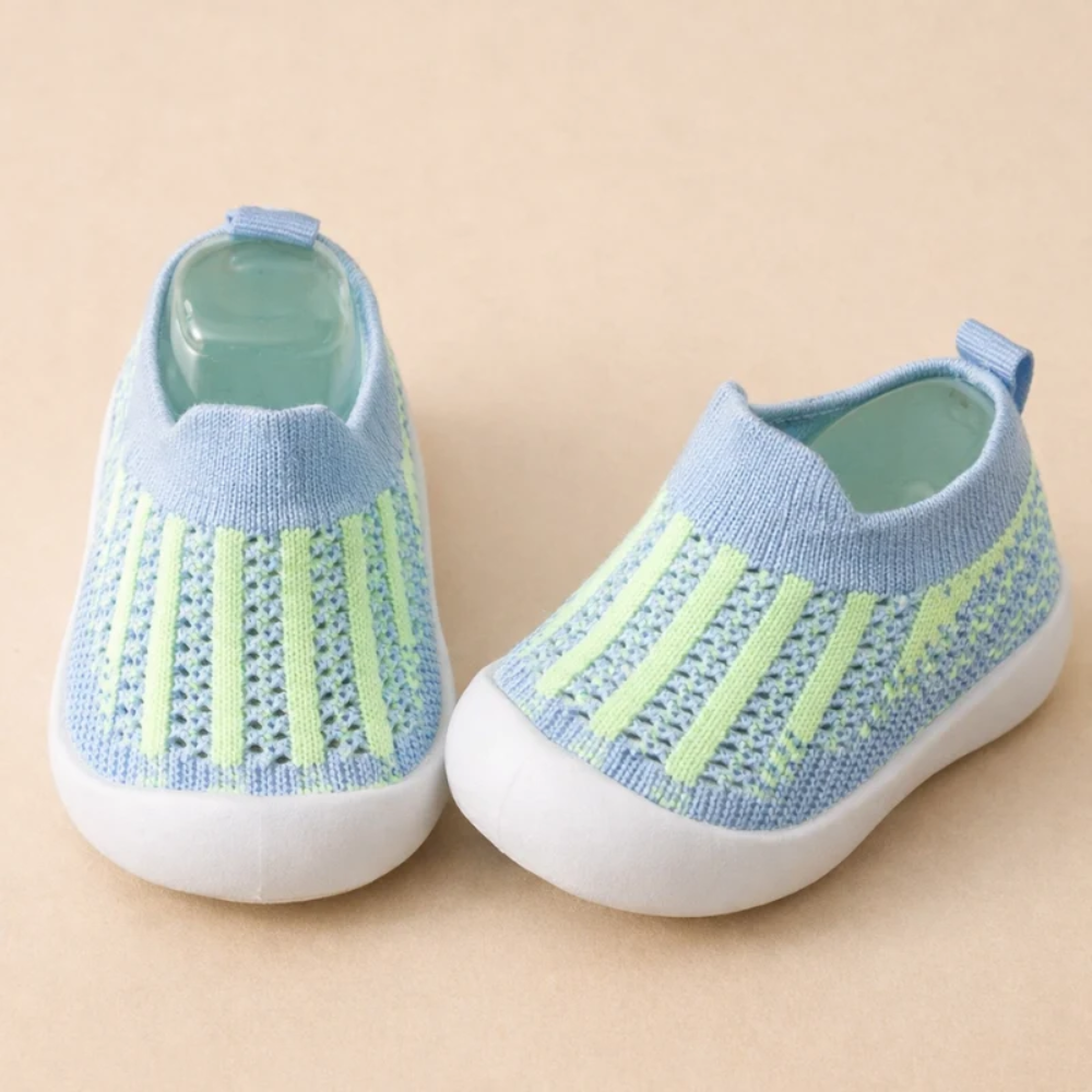 Kids Breathable Sneakers – Lightweight Non-Slip Shoes for Babies and Toddlers