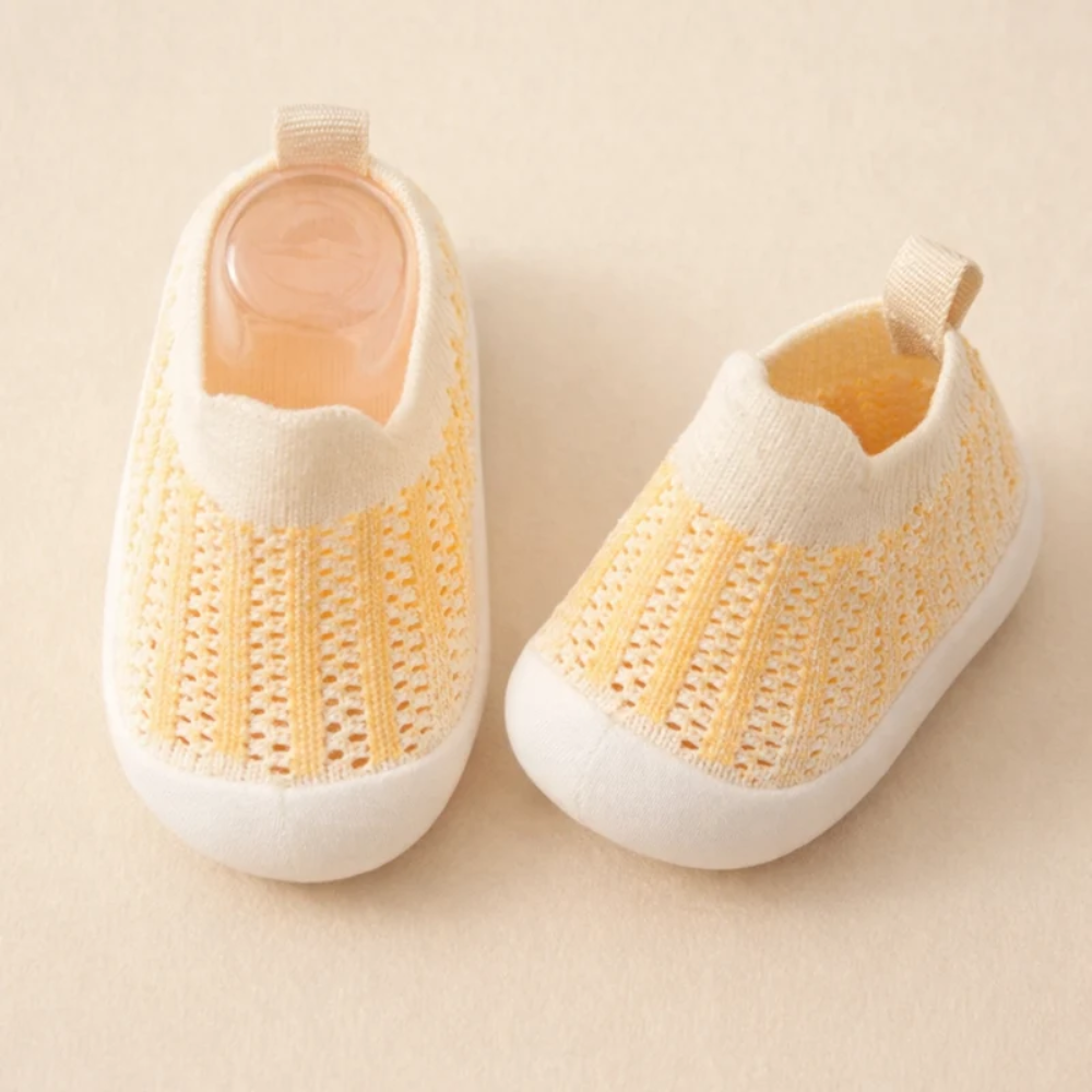 Kids Breathable Sneakers – Lightweight Non-Slip Shoes for Babies and Toddlers