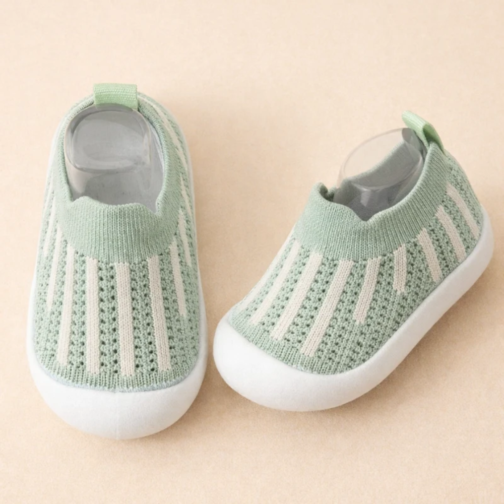 Kids Breathable Sneakers – Lightweight Non-Slip Shoes for Babies and Toddlers