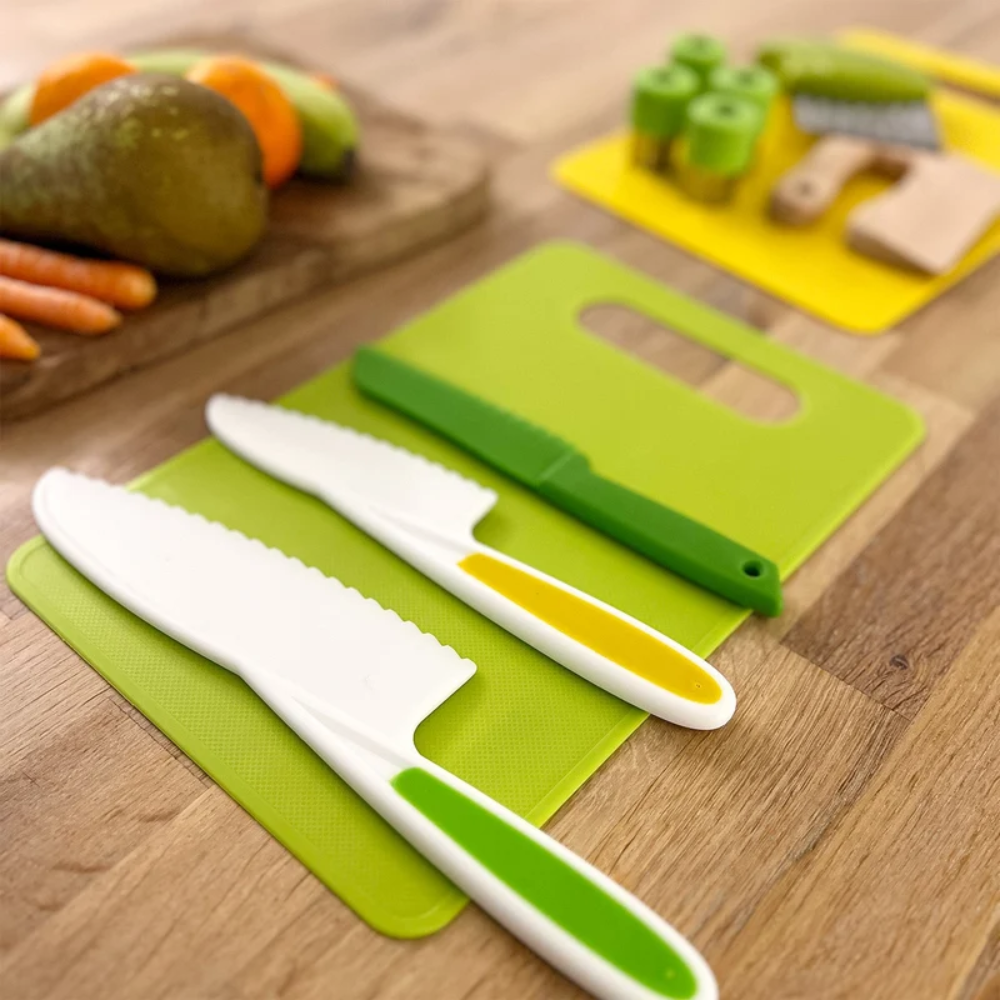 Kids Cooking Utensil Set – Child-Friendly Kitchen Knives and Cutting Boards