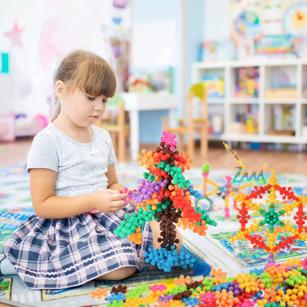 Snowflake Building Blocks – Colorful 3D Construction Toy for Kids
