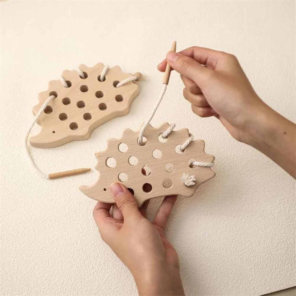 Toddler Wooden Threading Toy – Educational Lacing and Fine Motor Skills Activity Set